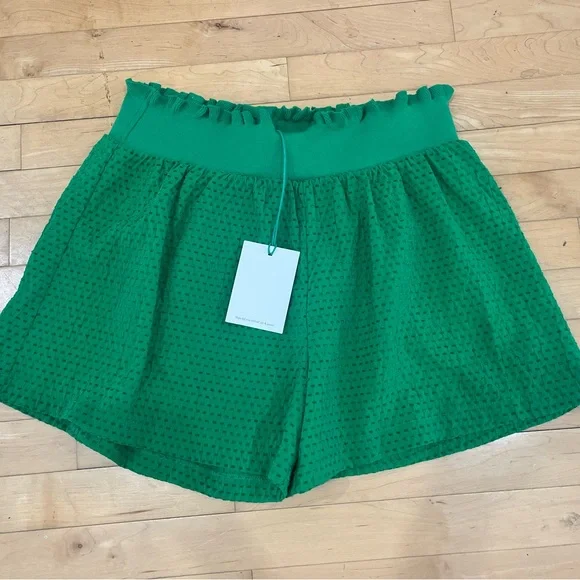 Green VOY Women's Shorts - Picture 3 of 5